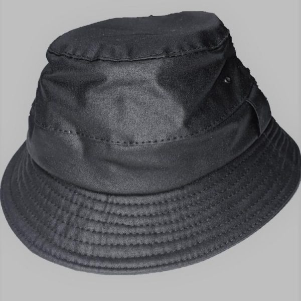 GORRO DE LONA ENGRASADA NEGRO